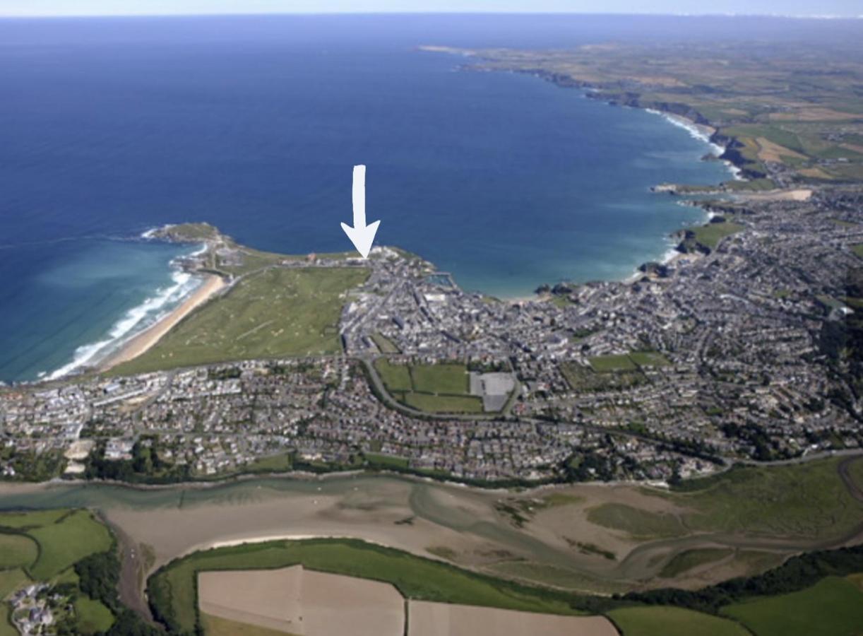 Apartment 100M From Fistral Beach- Underground Parking-Surf Shower & Locker- Sleeps 6 New Quay Eksteriør billede